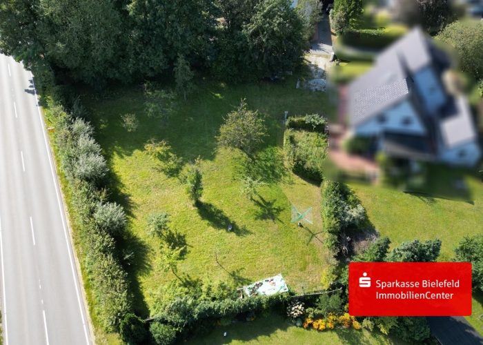 Großes Grundstück in Bielefeld-Sennestadt