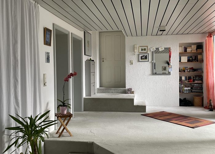 Einzigartige Souterrainwohnung mit Traumblick in Oerlinghausen