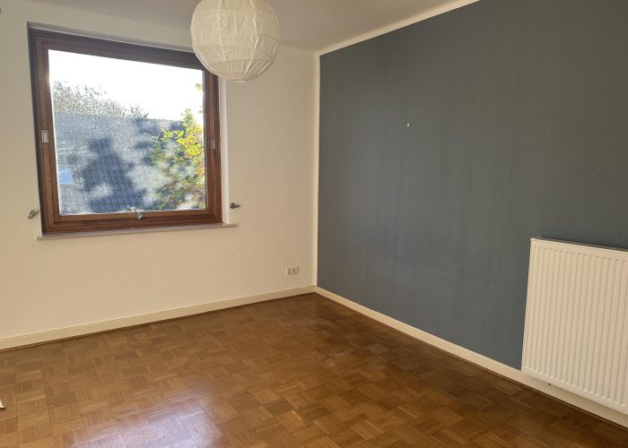 Stilvolles Einfamilienhaus in grüner Lage von Herringhausen – sofort bezugsfrei!