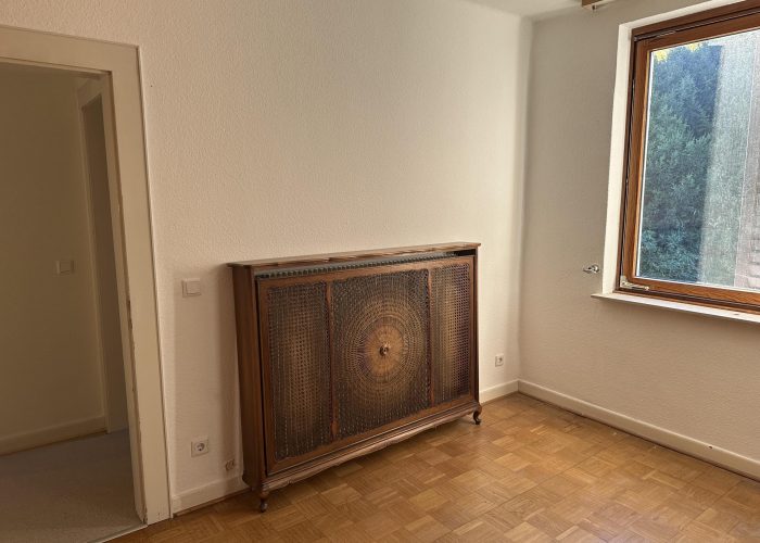 Stilvolles Einfamilienhaus in grüner Lage von Herringhausen – sofort bezugsfrei!