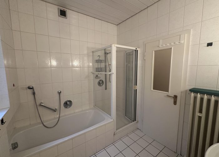 Stilvolles Einfamilienhaus in grüner Lage von Herringhausen – sofort bezugsfrei!