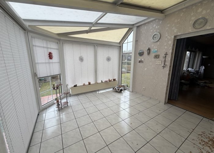 Zweifamilienhaus mit Einliegerwohnung in Lage