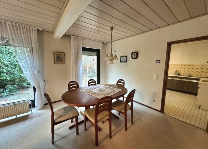 Gepflegter Bungalow in sehr ruhiger Waldlage von Brake